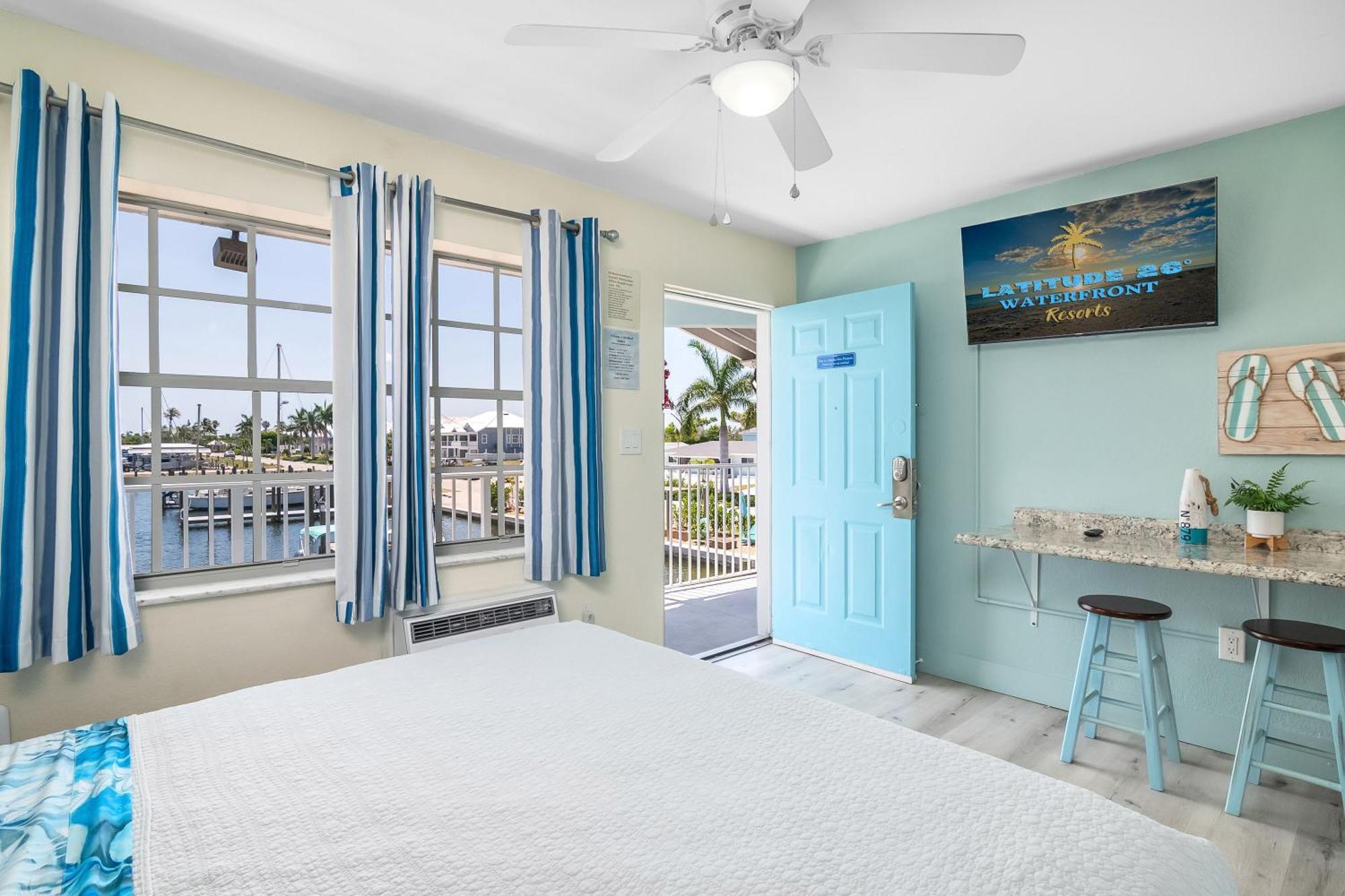 Latitude 26 Waterfront Boutique Resort - Fort Myers Beach Exterior foto